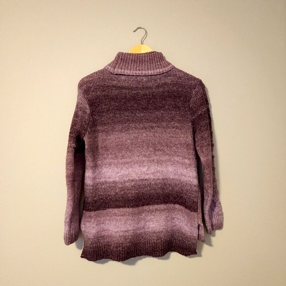 Vera Wang Purple Turtleneck Sweater Size Small - Picture 6 of 7